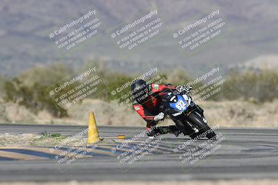 media/Jan-15-2026-Racers Edge (Thu) [[dfebeb70ab]]/2-A Group/Session 5 (Turn 5)/